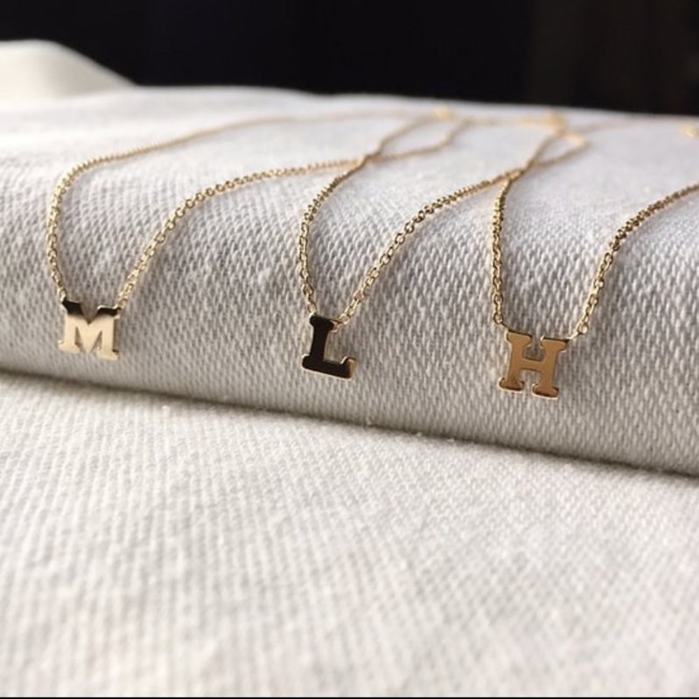 Silver letter necklaces💎 18 inch